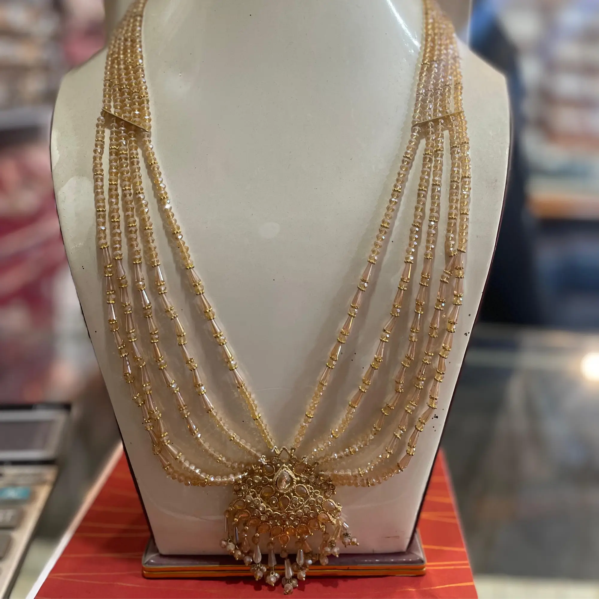 Elegant artificial mala